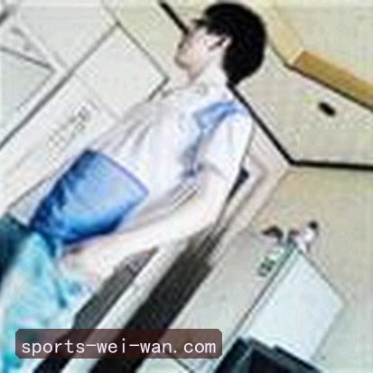 周强